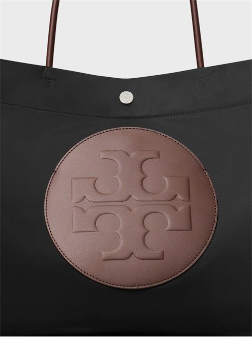 Shopping bag grande Ella Twist in nylon riciclato reversibile TORY BURCH | 181463001